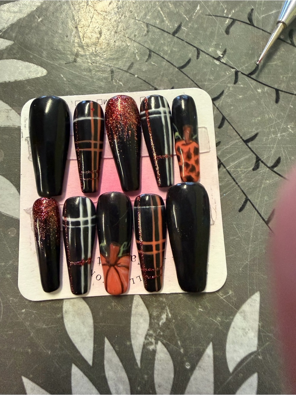Black and Orange Autumn Pumpkin Press-On Nail Set